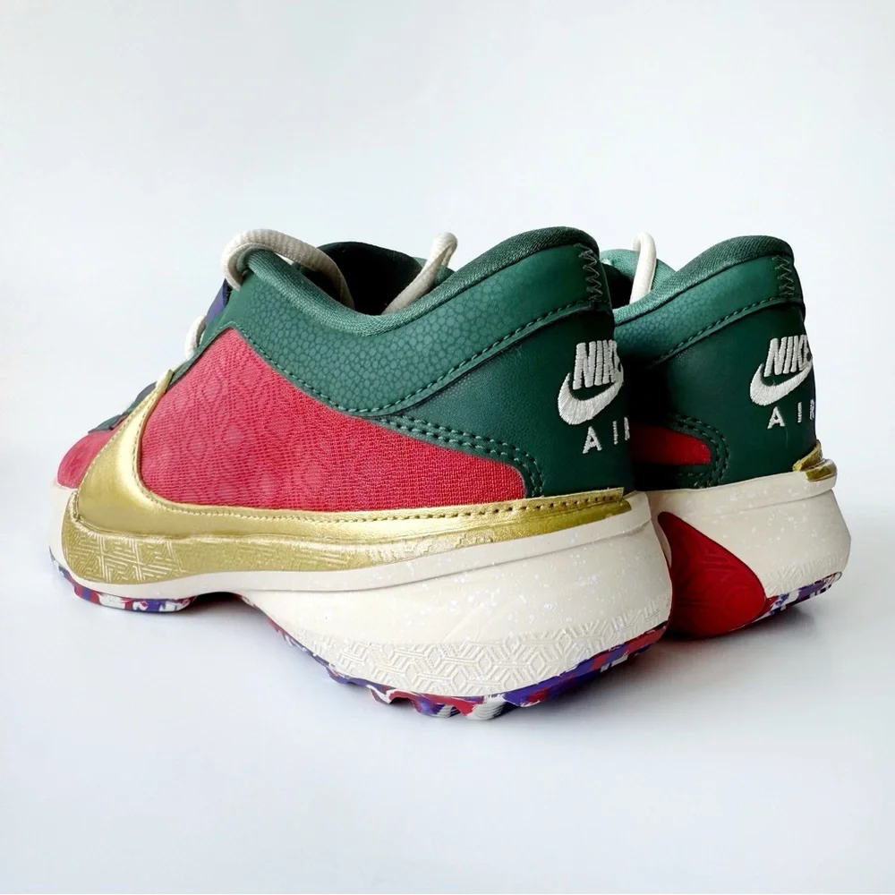 Nike zoom freak
